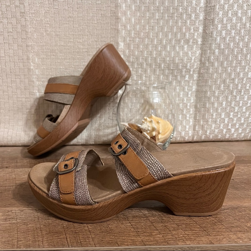 Dansko Jessie Leather Sandals Slides Wedge Lizard Pattern